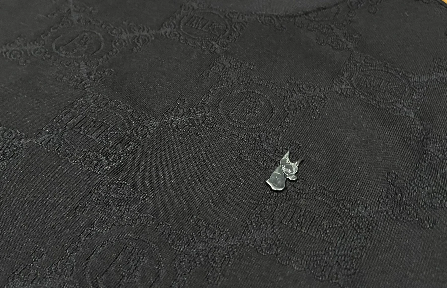 M335 Makobi Caspar Embossed Tee - Image 5