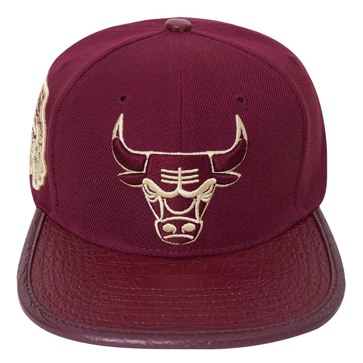 Pro Standard - Chicago Bulls Gator Visor Strapback Hat - Image 28