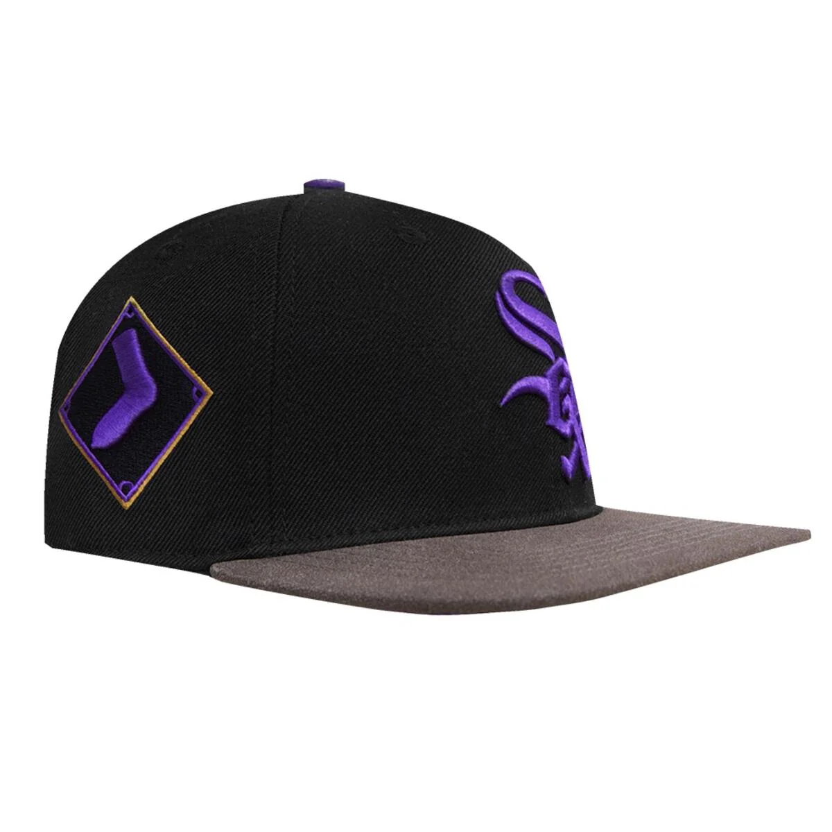 Pro Standard - Chicago White Sox Two Tone Leather Brim Snapback Hat - Image 3